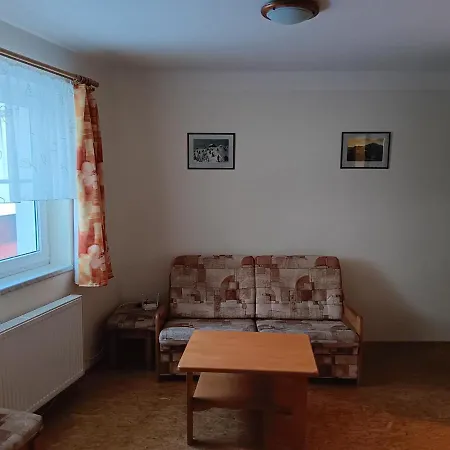 Lekarsky Dum *