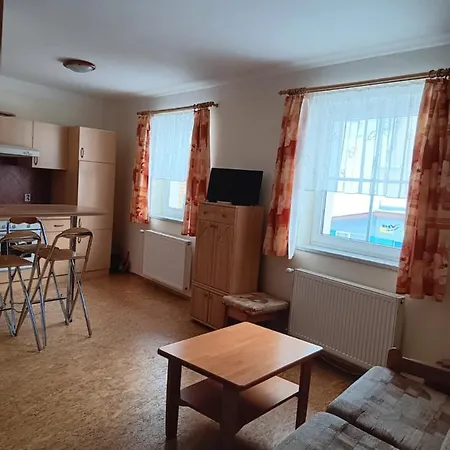 Lekarsky Dum Apartment Pec pod Snezkou