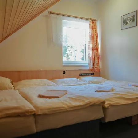 Lékařský Dům Appartamento Pec pod Snezkou