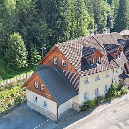 Lékařský Dům Apartamento